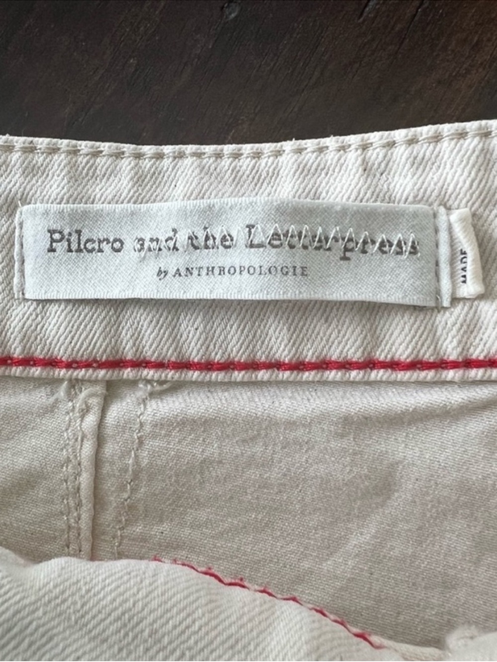 Pilcro Anthropologie Ivory Denim Shorts 26 High Rise Button Fly Boyfriend - Picture 5 of 10